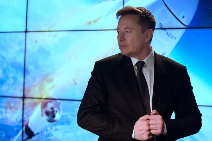 El CEO de SpaceX, Elon Musk se prepara para conferencia